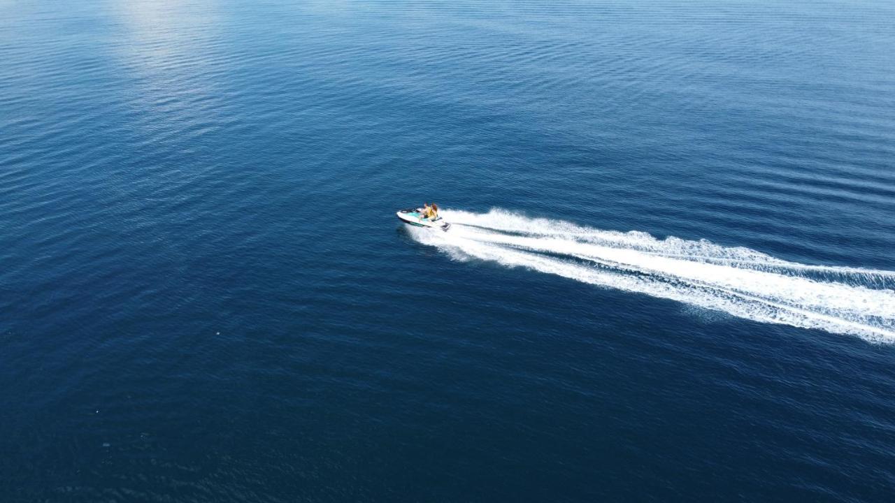 Lovina Beach Club & Resort Экстерьер фото