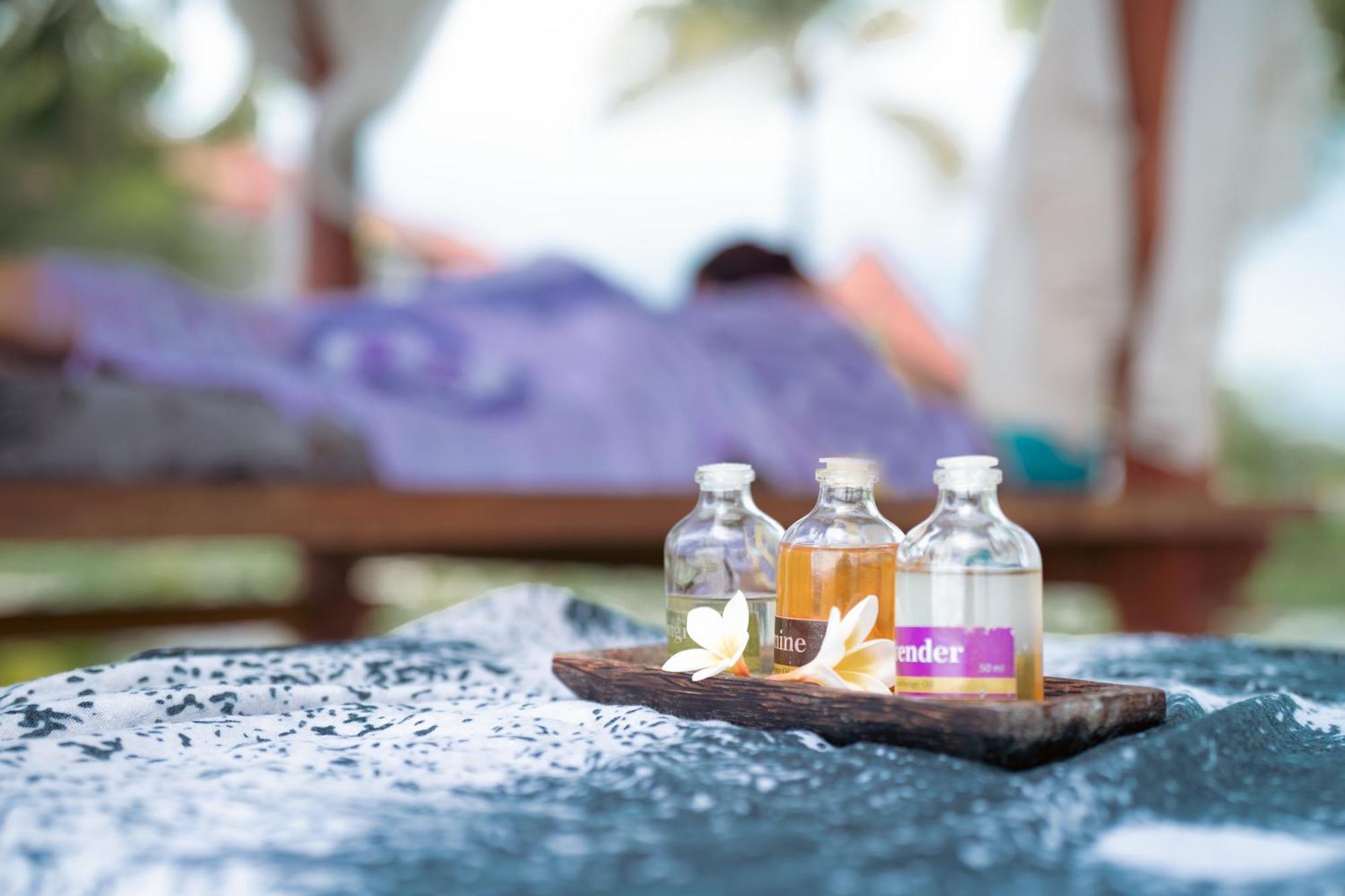 Lovina Beach Club & Resort Экстерьер фото