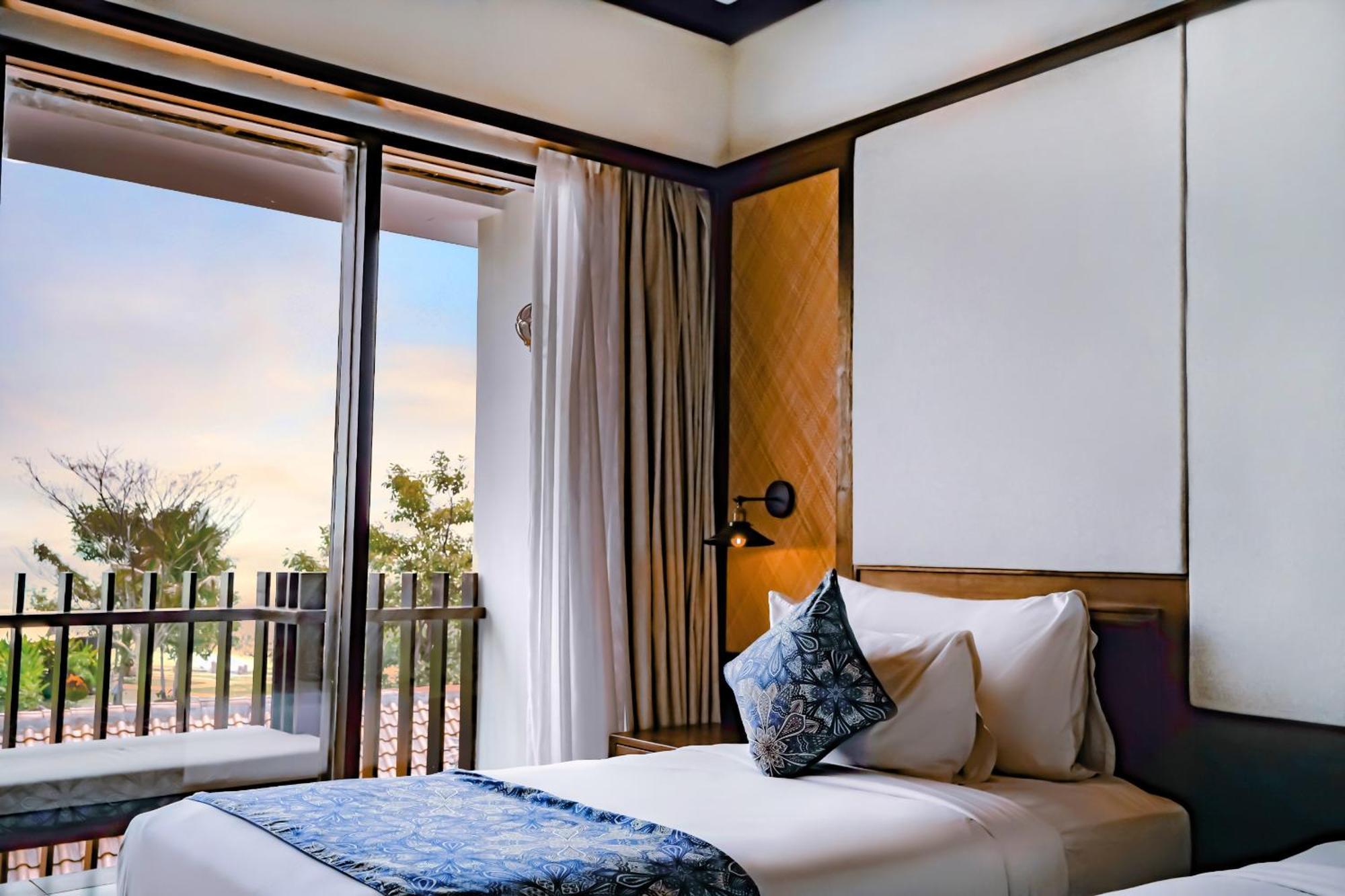 Lovina Beach Club & Resort Экстерьер фото