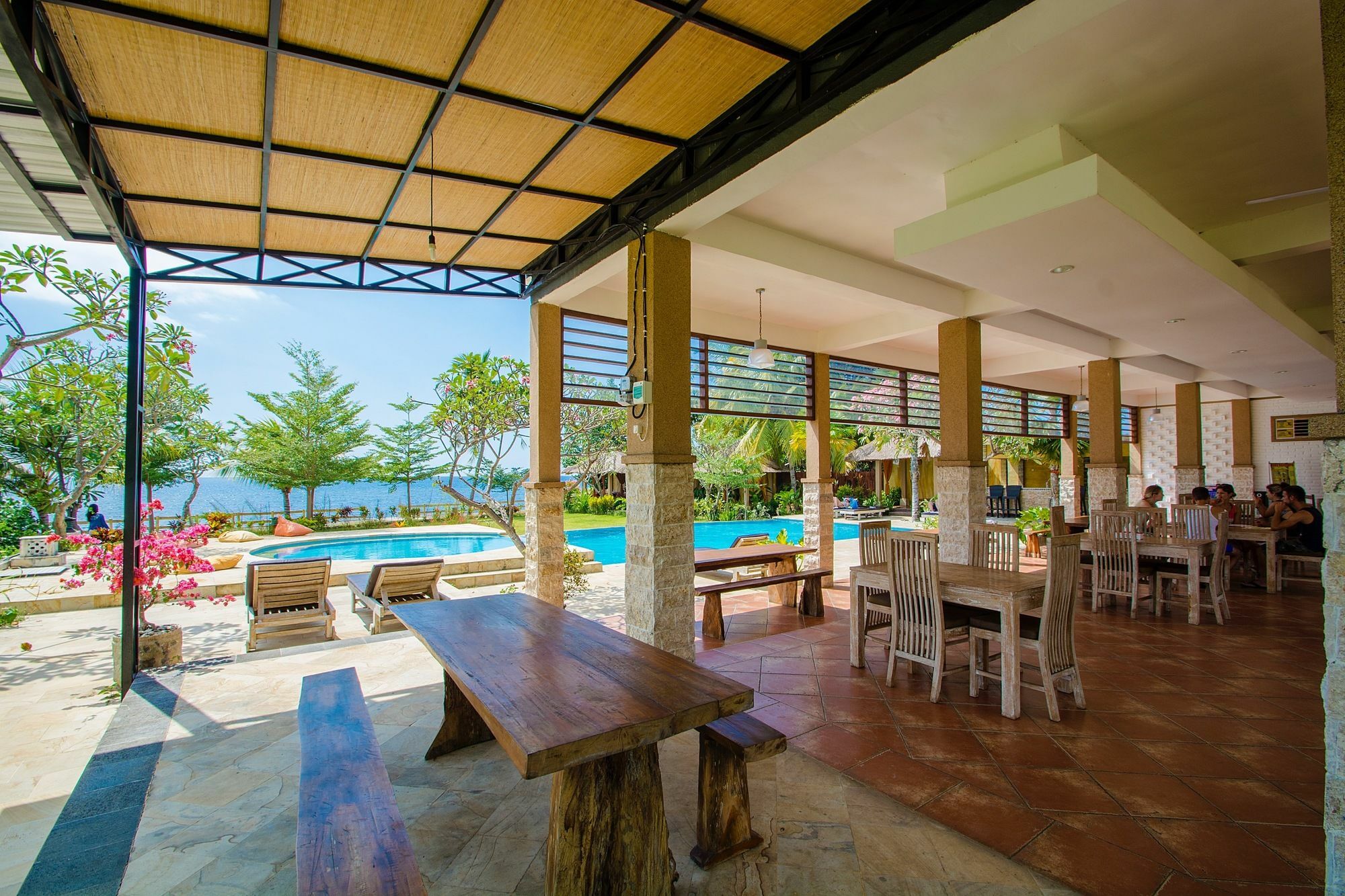 Lovina Beach Club & Resort Экстерьер фото