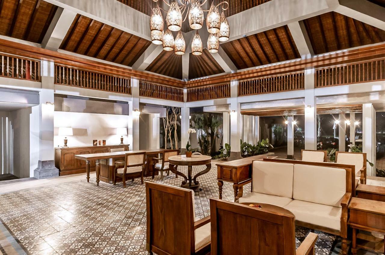 Lovina Beach Club & Resort Экстерьер фото