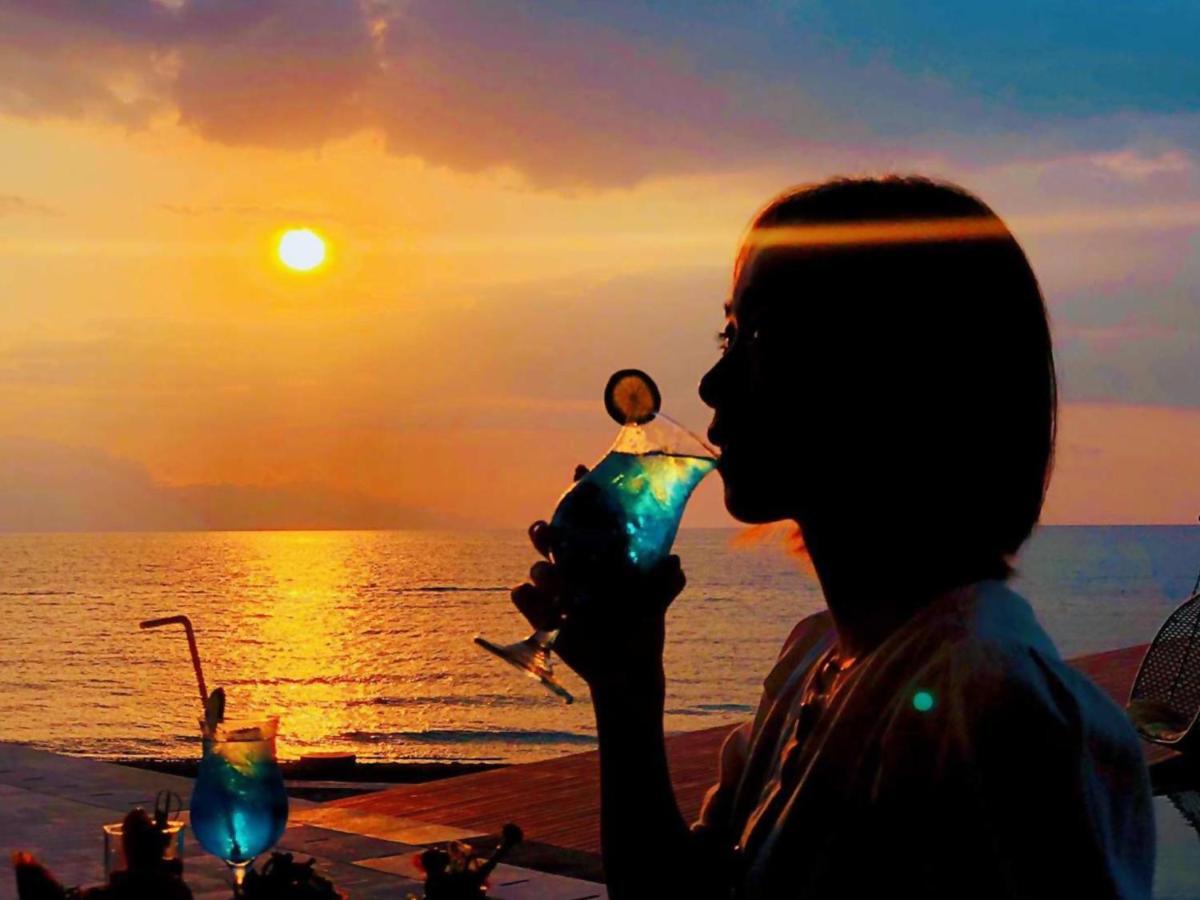 Lovina Beach Club & Resort Экстерьер фото